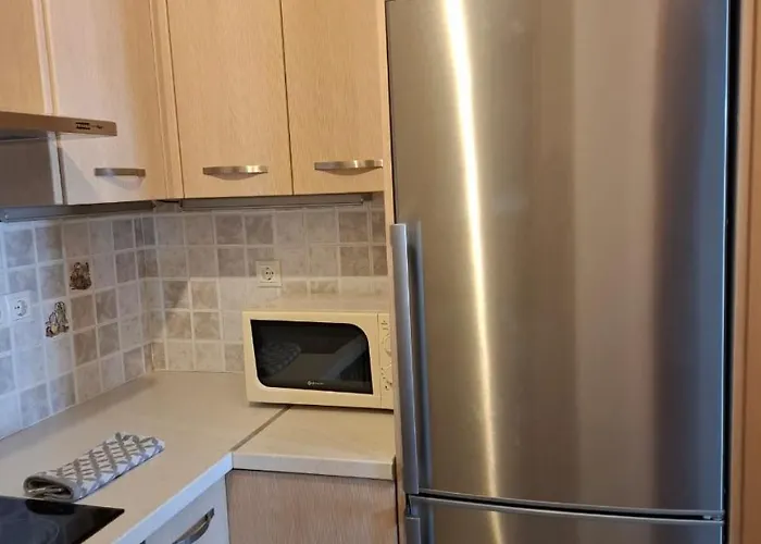 Helen\'S Apartment